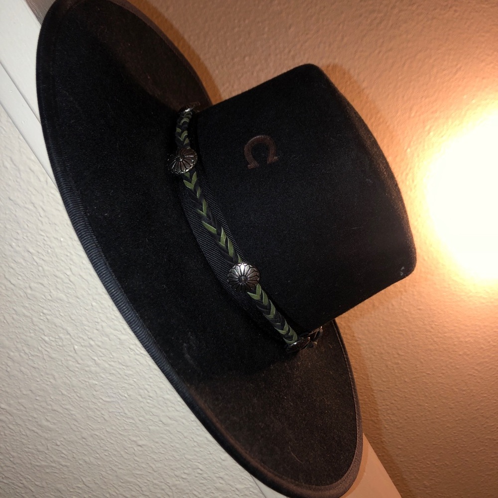 Charlie 1 Horse Hat